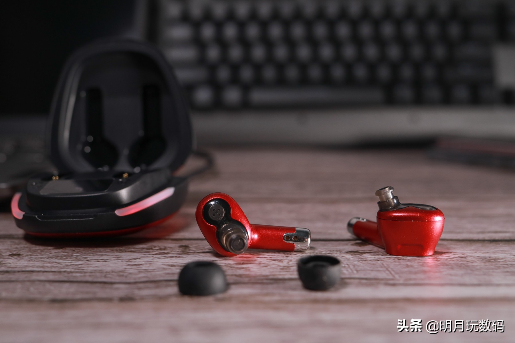 西圣入耳式蓝牙耳机,西圣ola蓝牙耳机测评