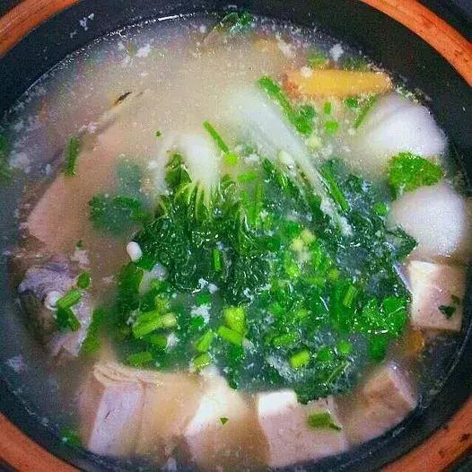 长白山四月旅游穿搭攻略,长白山冬季旅行必打卡攻略