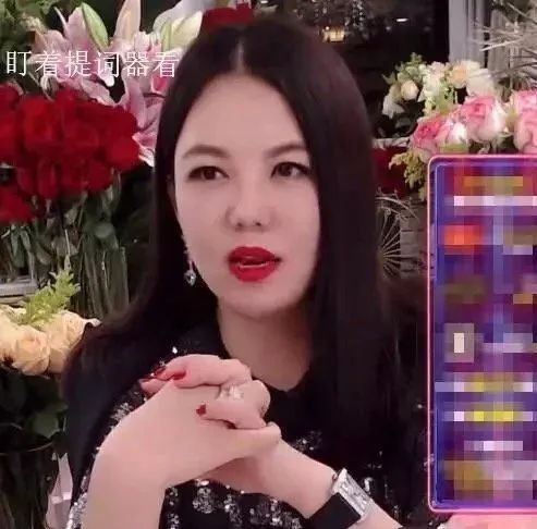 看到李湘直播卖货翻车，突然明白李佳琦为什么能成功…