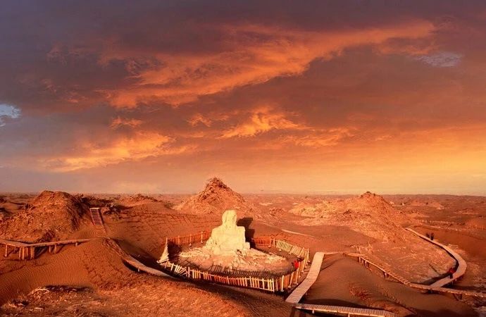 罗布泊无人区死亡之海以前的样子,新疆罗布泊死亡之海可以怎么去