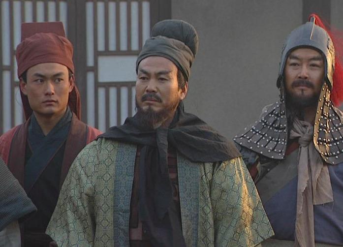 病关索杨雄精彩片段,病关索杨雄怎么死的