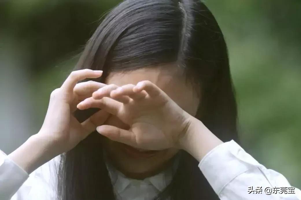 不打麻药，穿刺下身，一次5万，被捧在手心的女孩，正在贱卖自己