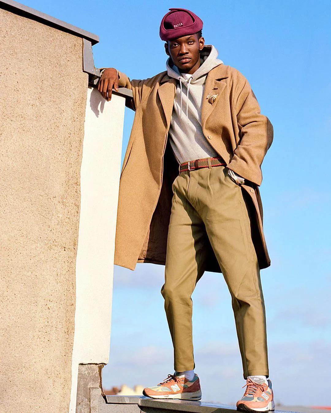 每周联名X讯|镂空外底也太帅了吧，感觉穿上去都能飞起来了