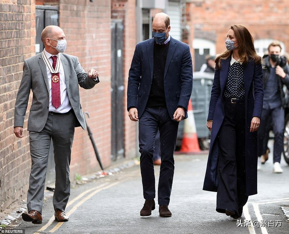 威廉凯特最新合体,凯特威廉哈里梅根秀恩爱