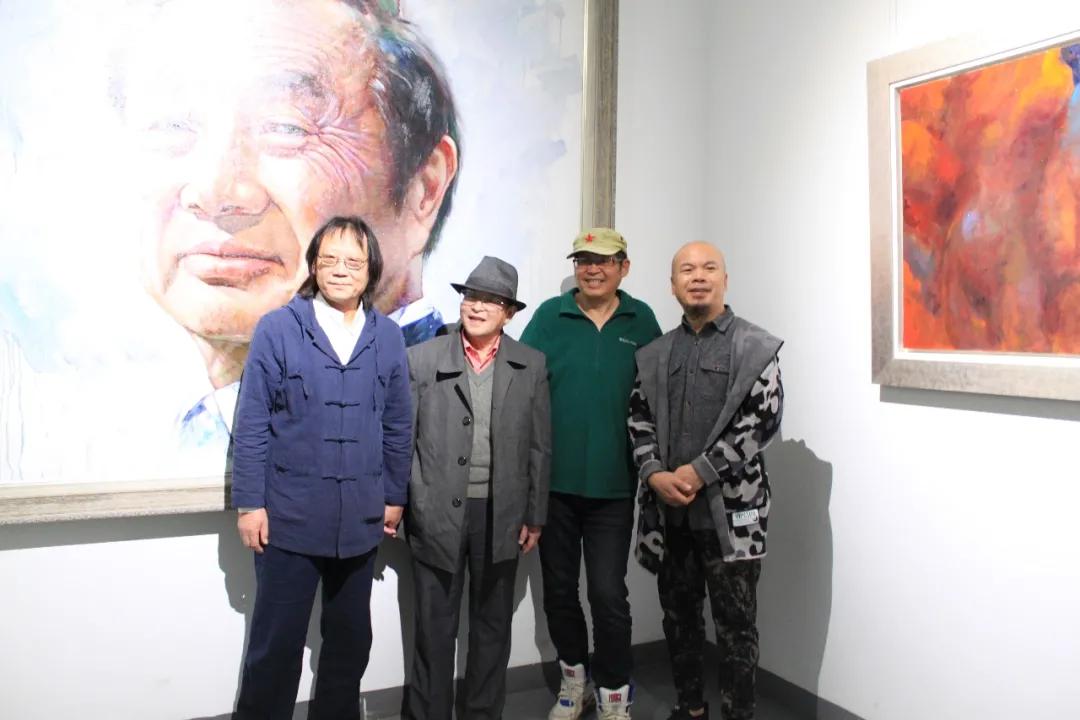 周颖超个展《蜕变》Seaandland在京开幕