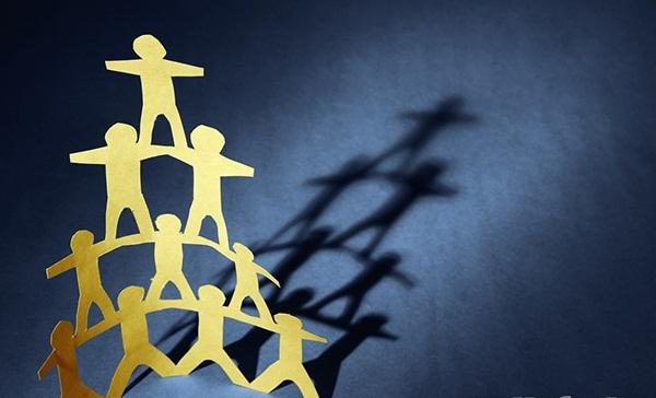 庞氏骗局如何布局,被庞氏骗局骗了有办法追回资金吗