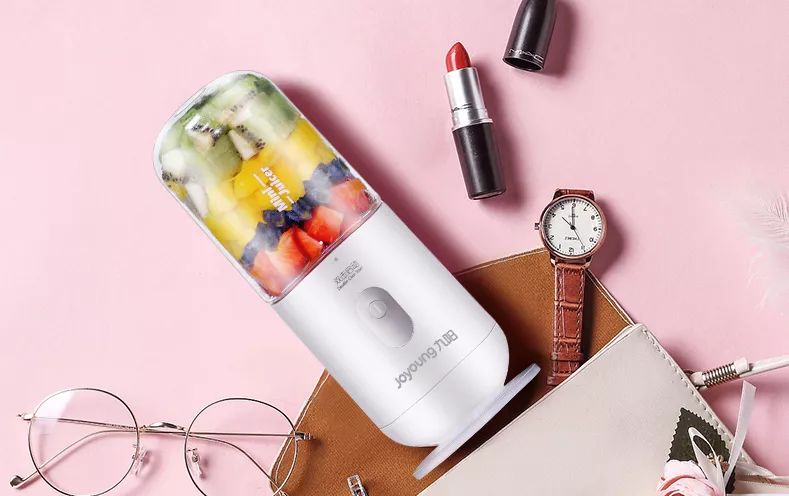 什么果汁减肥效果最好五天瘦10斤,早上喝果汁减肥十天瘦二十斤