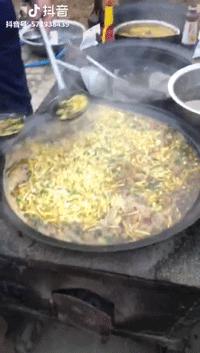 快手抖音上的扶风，充满了陕西县城的狂野