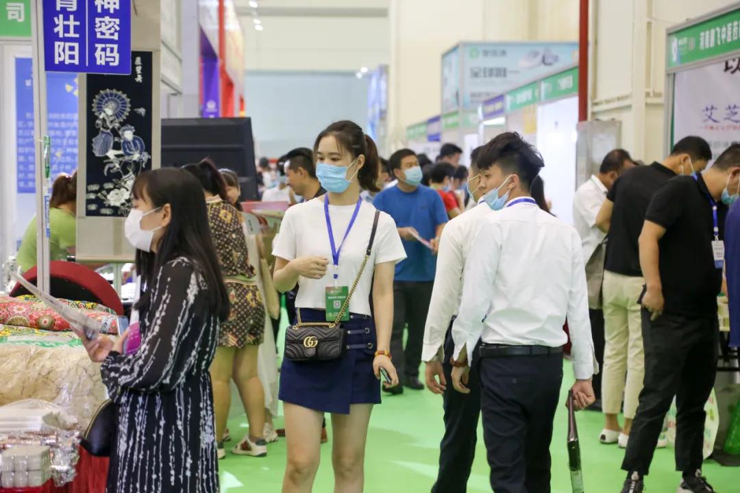 大咖云集国内知名专家来我院义诊,康复专家齐上阵义诊来袭暖群心