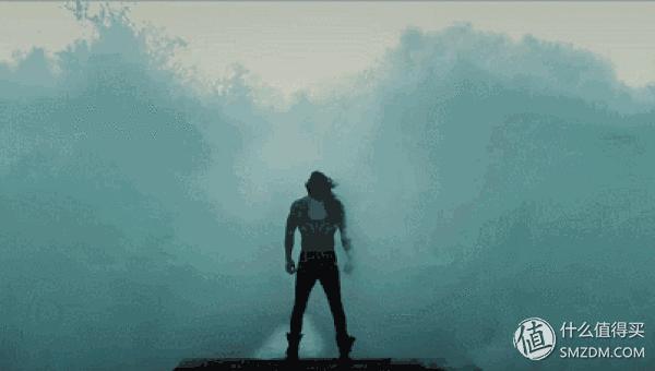 看腻了小鲜肉？《海王》凭肌肉和女神实现口碑逆袭：DC漫改指南