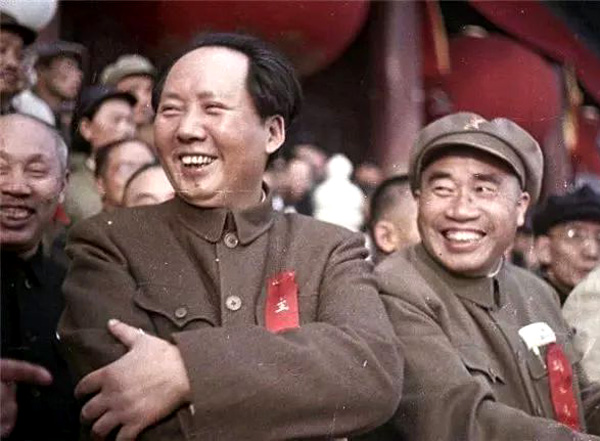 开国大典时,十大元帅都在做什么?*荣臻聂**担任阅兵总指挥