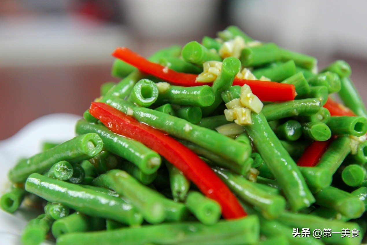 凉拌豆角家常做法麻酱不放蒜,豆角的家常做法凉拌豆角
