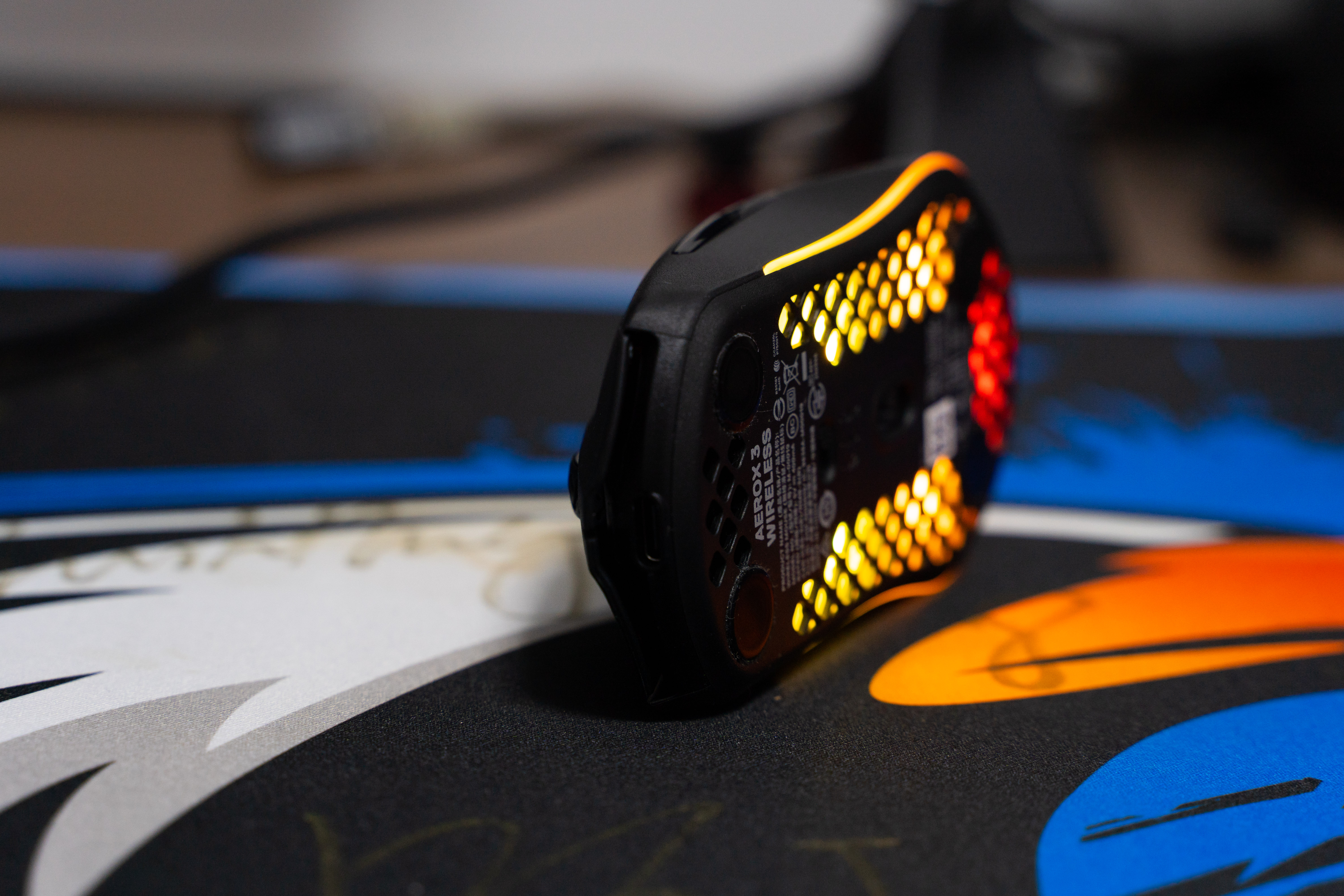 轻量化+无线=赛睿Aerox3Wireless