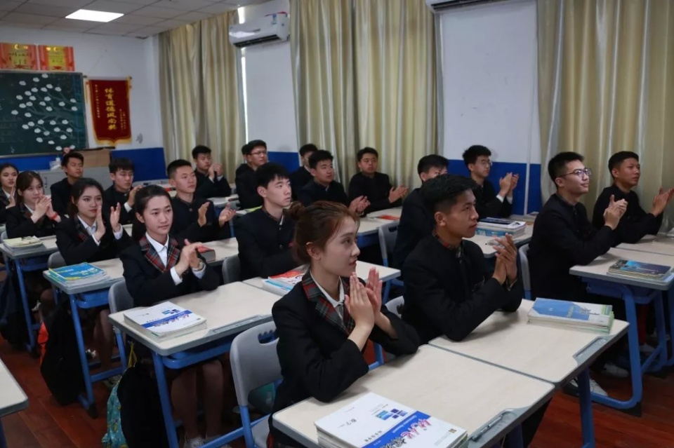 西安市第八十三中学实力,西安第八十五中学排名