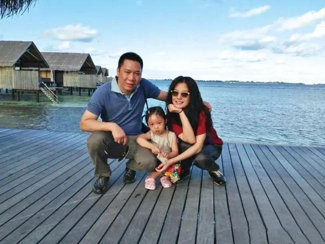 赵薇的经历和感情,赵薇三段感情经历