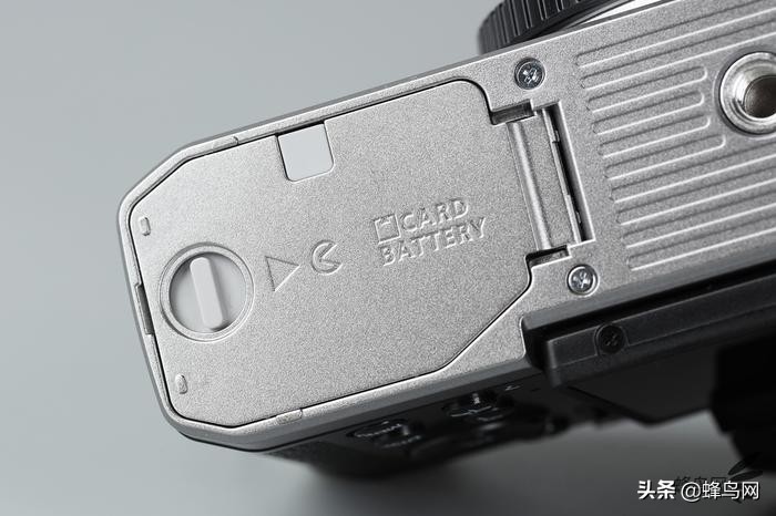 复古相机新选择尼康zfc上手体验,尼康fm2顶级功能