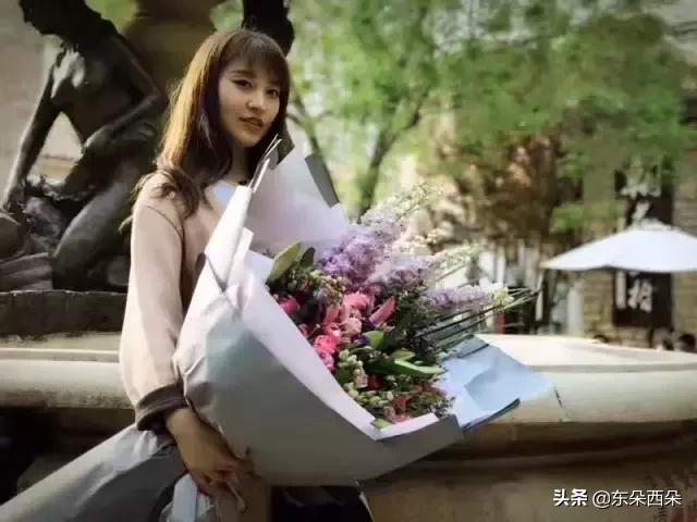 女人为什么喜欢花?这个520,你订花了吗?