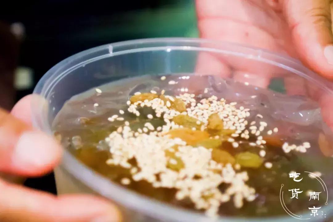 70位吃货上供的《南京美食推荐》，拿走去吃遍南京