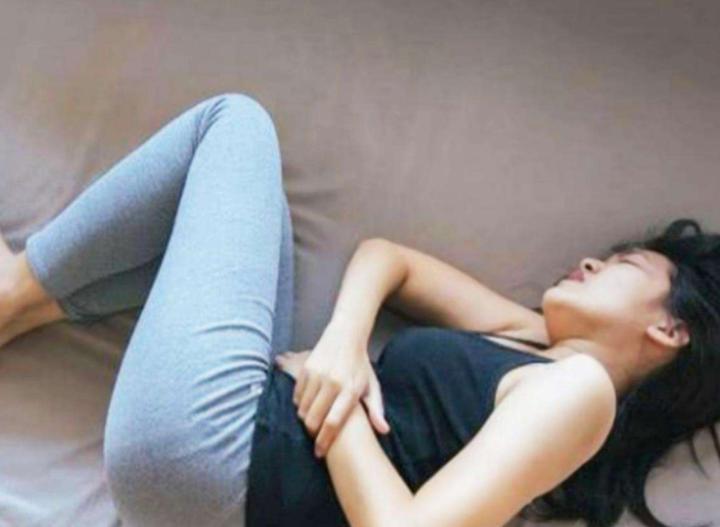 如何延迟女孩初潮年龄,女孩子初潮怎么调理