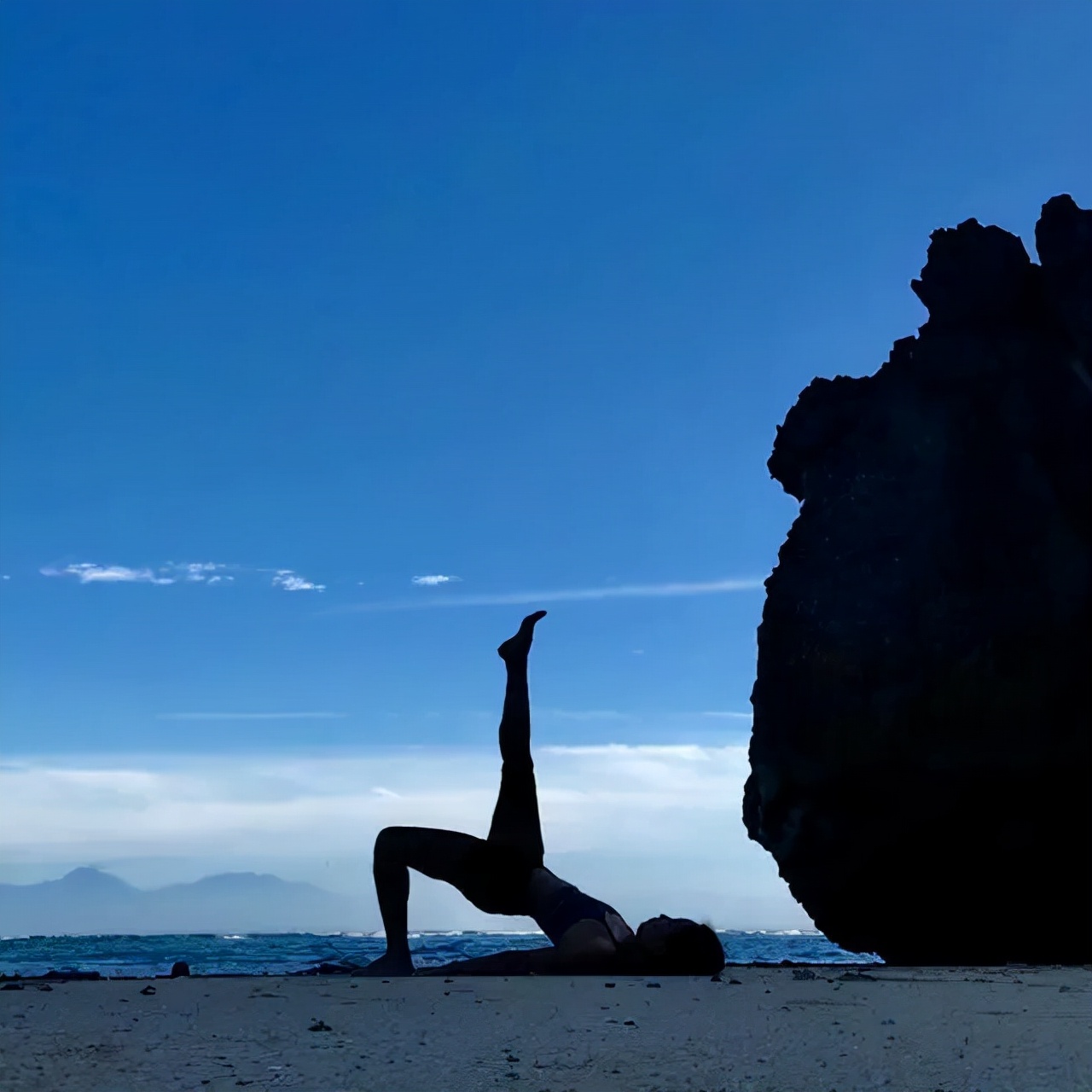 赵丽颖叫你不要再开髋了，这3招体式对髋部更有益