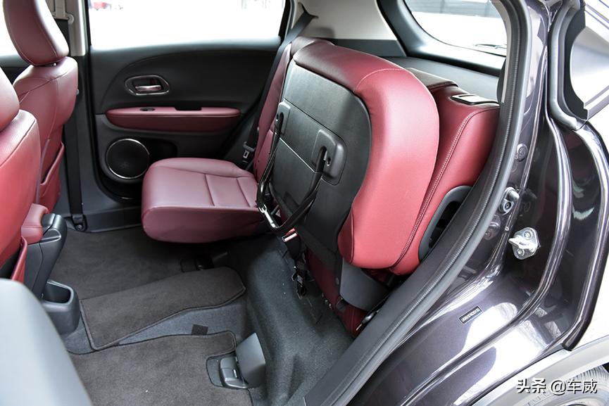 缤智的1.8和思域1.8是一样的吗,2022款缤智和十一代思域选哪款