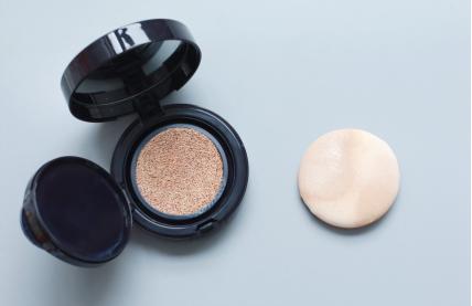 精致女孩化妆品必备,超精致女孩的护肤化妆必备品