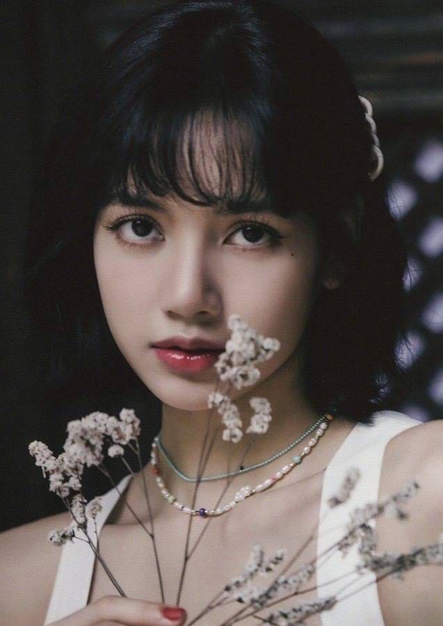 lisa最新刘海造型,当我剪了lisa同款刘海的时候