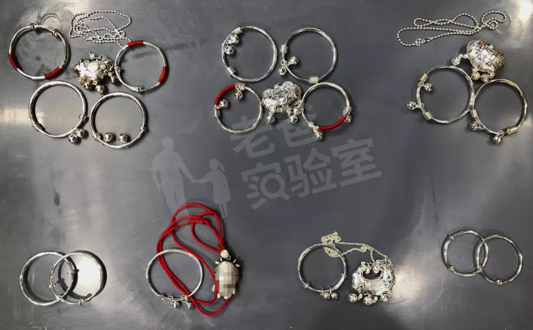 千万不要乱带朱砂,不要乱戴银锁