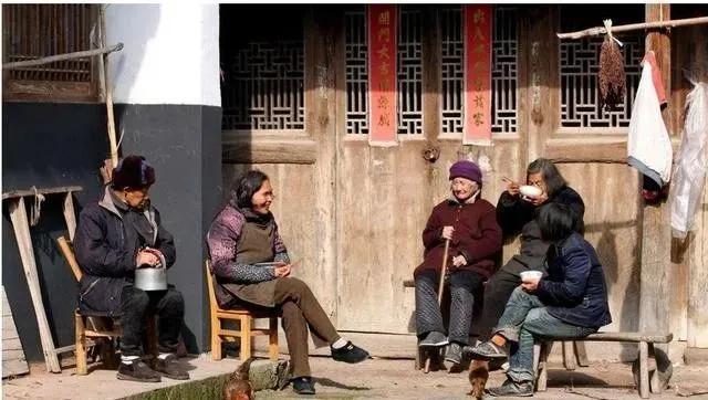 2020年双闰年双闰月是怎么回事,今年闰月双春年阴雨多吗