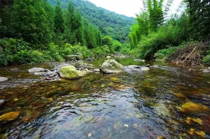 天热适合到成都哪里耍,成都周末耍水游玩推荐