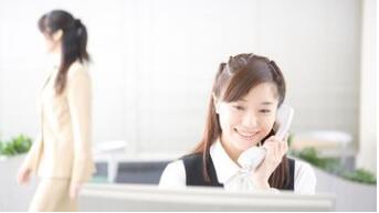 保险代理人员如何专业服务客户,保险经纪人可以为客户提供的服务