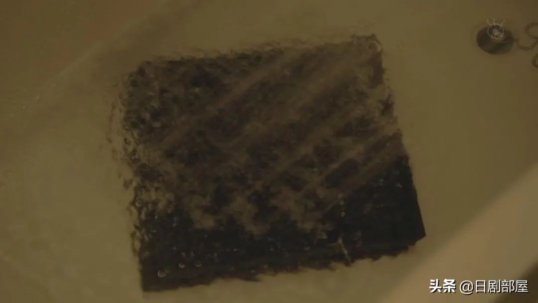 醒来发现妻子换了个人，又一部反婚反育日剧？