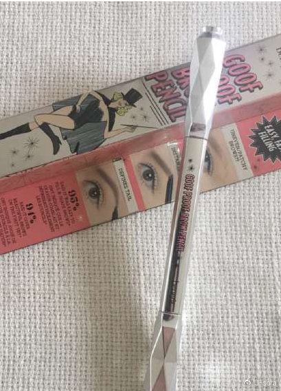 学生化淡妆推荐化妆品,自学化淡妆的化妆品