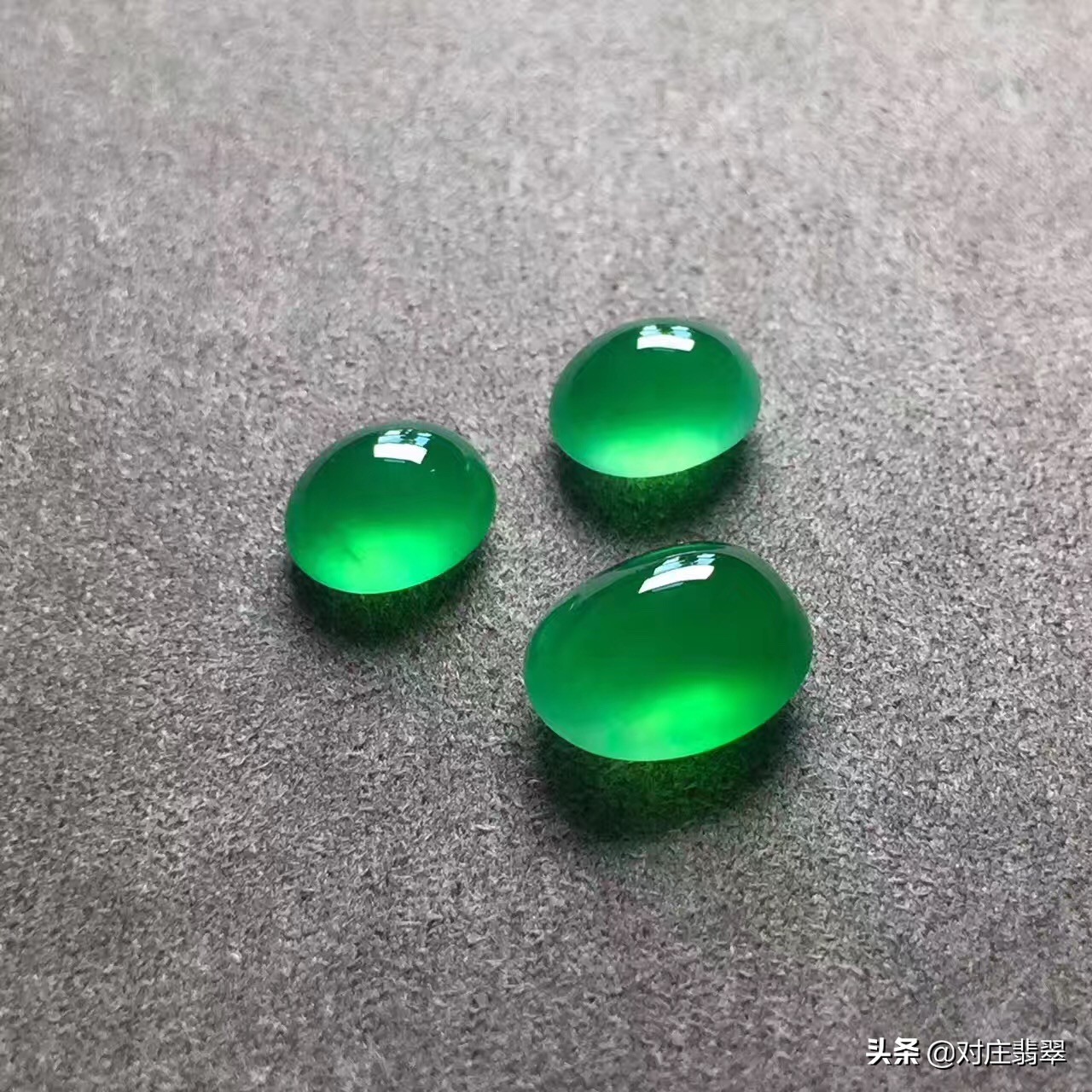 翡翠板料怎么定制,怎样挑选定制翡翠