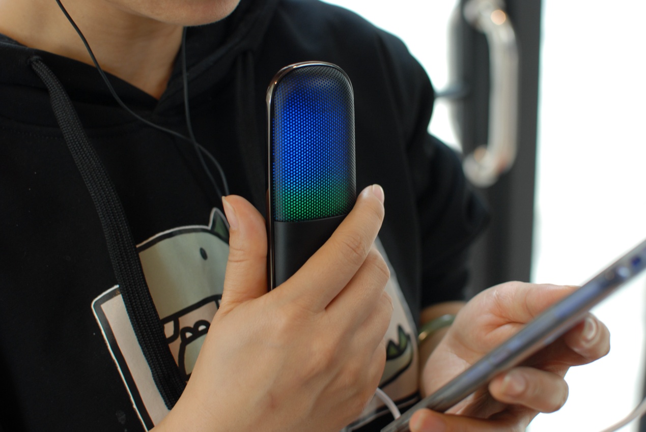 k歌神器麦克风女款,话筒音响一体麦克风k歌神器排名