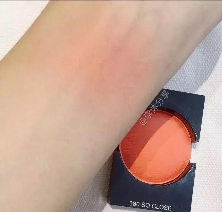 2019最in流行色你猜对了么,刚发布的2019流行色