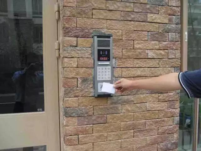 楼宇对讲安装教程视频,楼宇对讲机家里的怎么安装