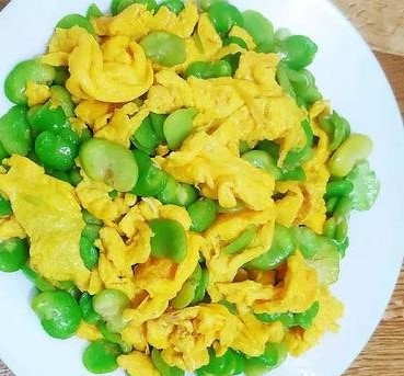 硬生生地在蚕虫壳中活了六年