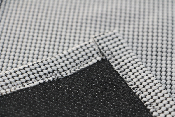 不规则下摆怎么卷边,不占位置的半身裙折法