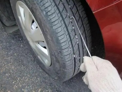 新手开车刹车有顿挫感是什么原因,刹车松开时会有异响是什么原因