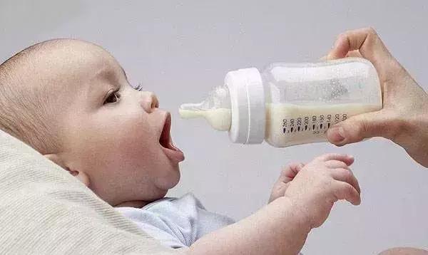 宝宝有没有必要喝配方全面的奶粉,宝宝配方奶粉喝到几岁最好