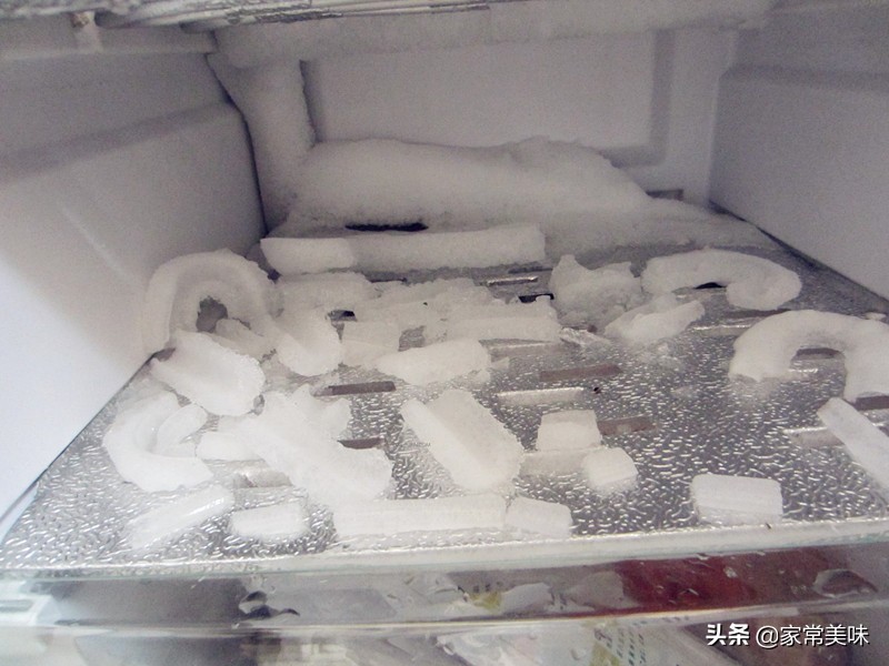 冰箱很厚冰块除冰最快方法,冰箱除冰冰块要拿出来吗