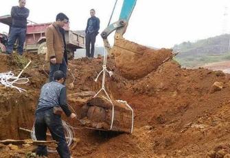 穷人搬家富人迁坟不穷不富,穷搬家富挪坟有什么说法