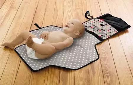 0到6个月轻松带娃技巧,0-3个月带娃神器外出