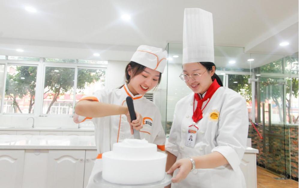 广东省中职技工学校招生,广东南粤技工学校高中部