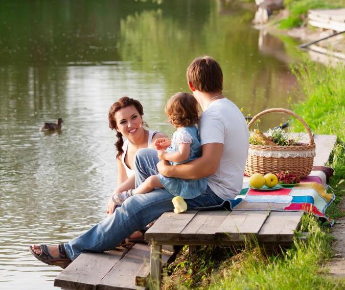 孩子遇到问题逃避该如何解决,孩子胆小粘人怎么教育