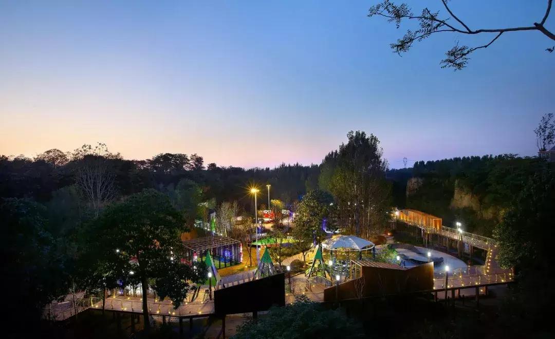 走胃更走心，一份热气腾腾的欢聚邀请已发出，请查收！