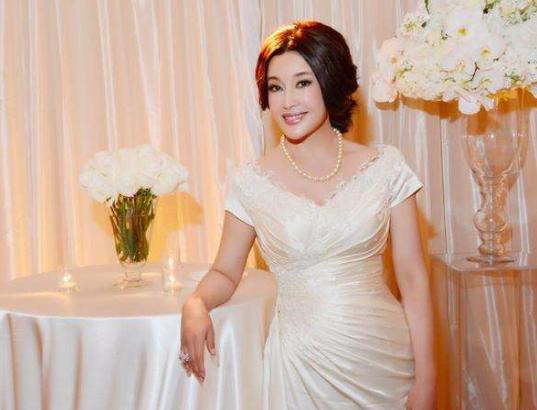 刘晓庆六十六岁近况,刘晓庆背后的辛酸史