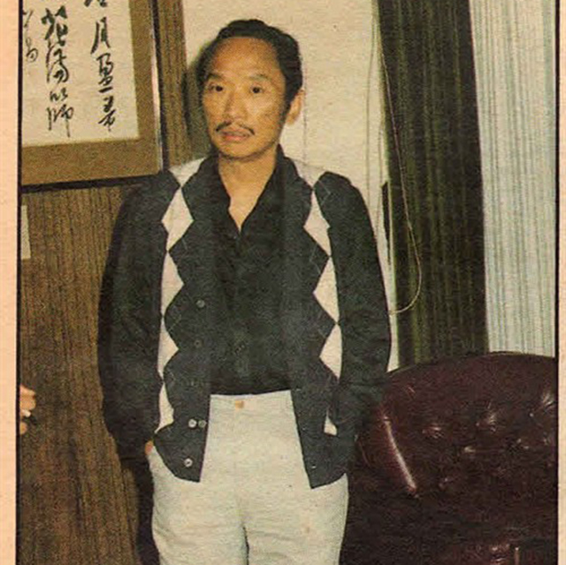 满身刀疤,古龙浑身刀疤