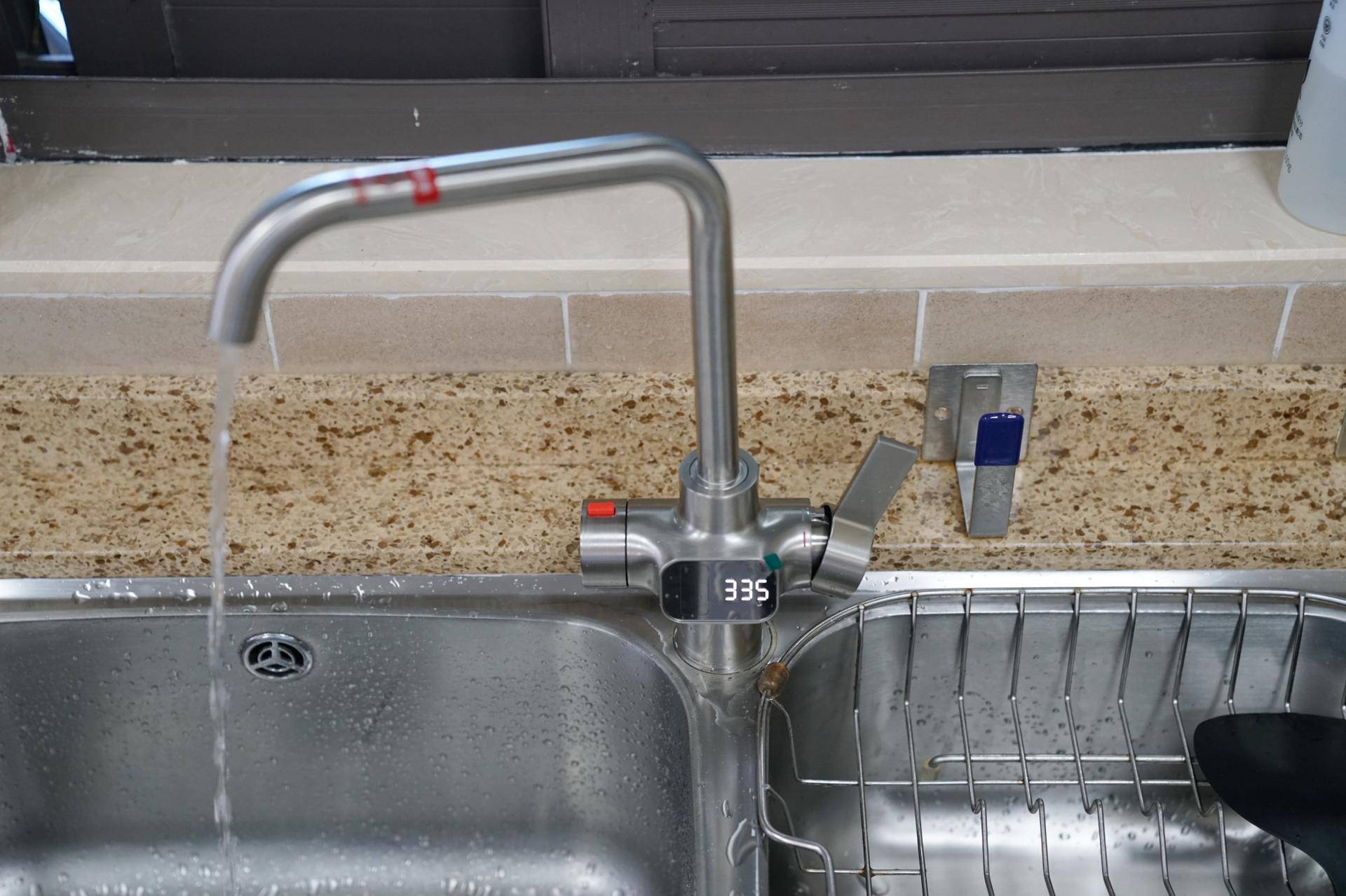 美的悦净净热一体机测评,净饮水一体机测评美的